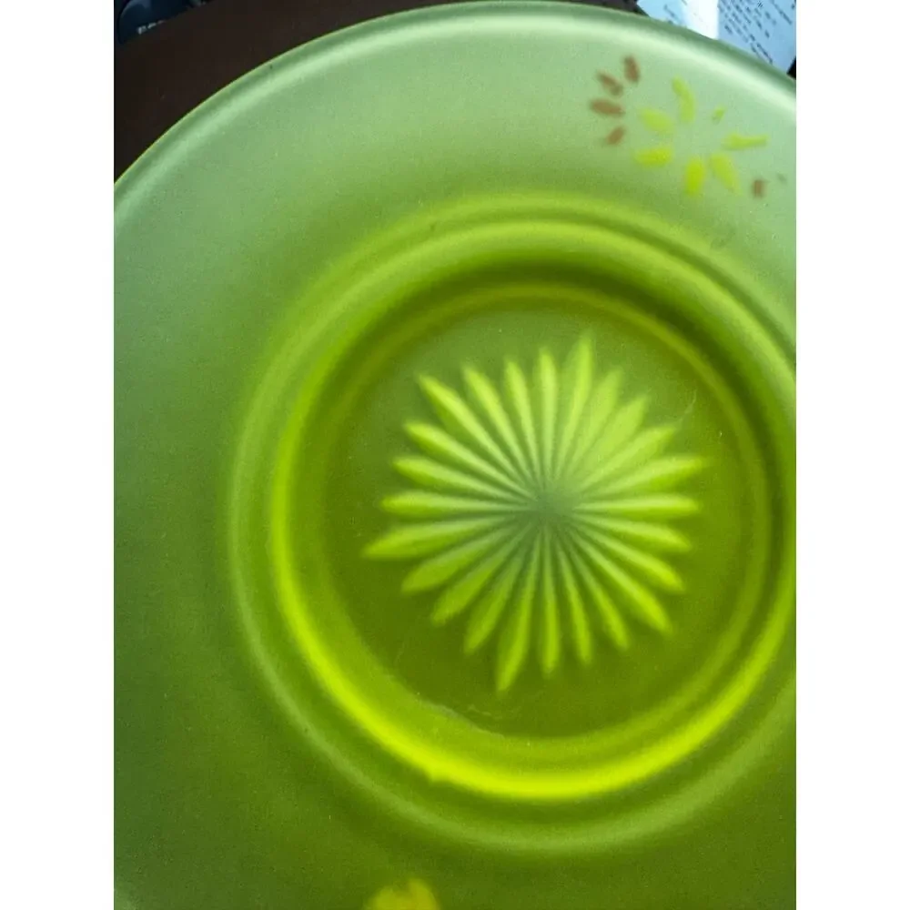 Vintage Uranium Vaseline Glass Plate Frosted Satin Yellow Green Starburst